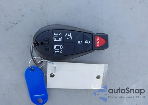 2014 Chrysler Town & Country Touring из США, поврежденный, VIN 2C4RC1BG0ER324903